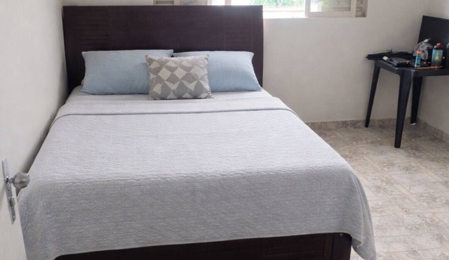 Spacious house for 7 people | Heated pool | 3km from the racetrack in Goiânia