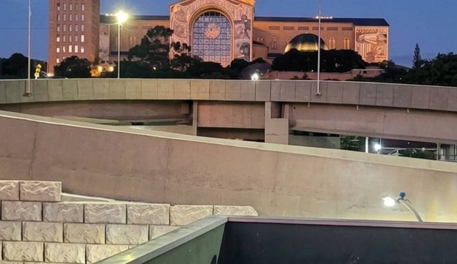Spacious house with spectacular views of the Basilica, a 5-minute walk from the national sanctuary. in Aparecida