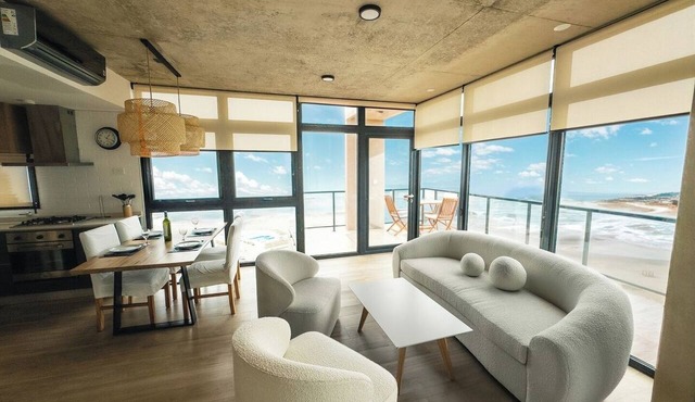 Spacious with great ocean view by BT Homes