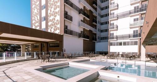 SPAZZIO diRoma Hotel com piscina 24 e acesso todos os dias no diRoma Acqua Park , Splash e Slide in Caldas Novas