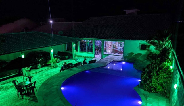 Spectacular house with pool - 10 min from the beach