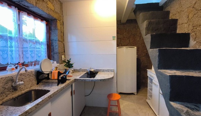 Stone outbuilding in Trindade, very close to UFSC and Vila Romana Shopping Mall.