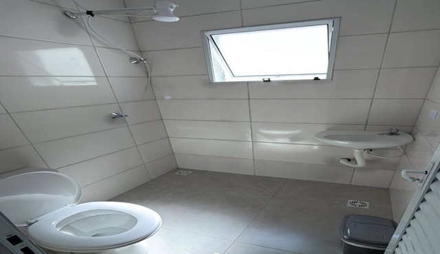 Studio apartment 5 minutes from Sesc beach in Bertioga-SP. Ideal for 3 people. in Bertioga