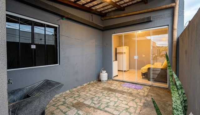 Studio apartment in Foz with Wi-Fi, garage, and security cameras.