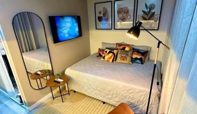 Studio apartment in Bela Vista near Paulista Avenue.