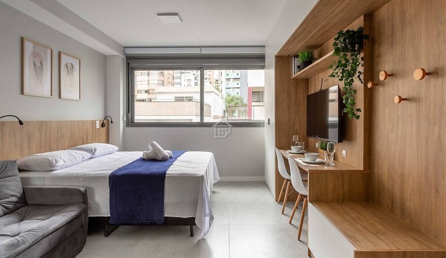 Studio com Design Moderno em Bairro Tranquilo
