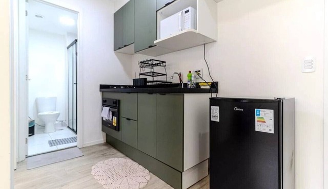Studio in downtown São Paulo. Metro República. Easy access to Brás and 25 de Março. in São Paulo