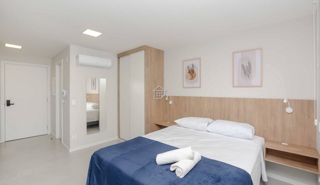 Studio Moderno e Funcional em Porto Alegre