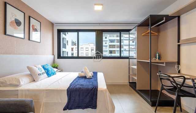 Studio no Rio Branco próx. ao Hospital de Clínicas