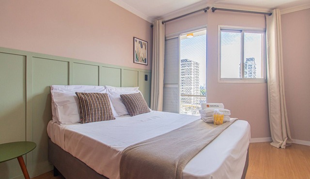 Studio with Balcony | SP-AN606 in São Paulo