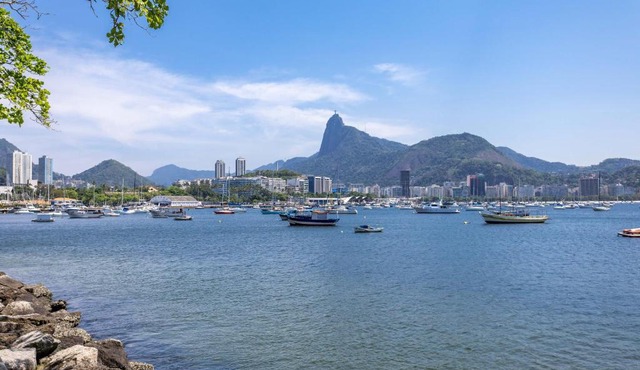 STUDIOS URCA na rua da mureta da Urca in Rio de Janeiro