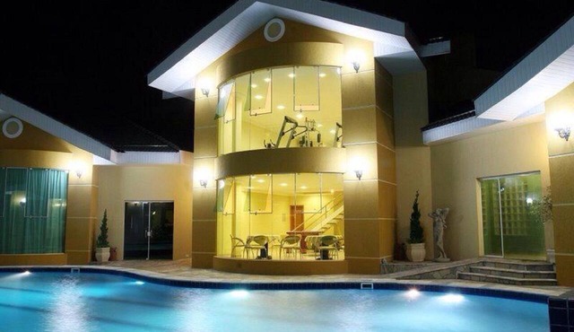 Stylish Room for Rest & Relaxation | Outdoor Pool Access and Free Parking in Ponta Grossa