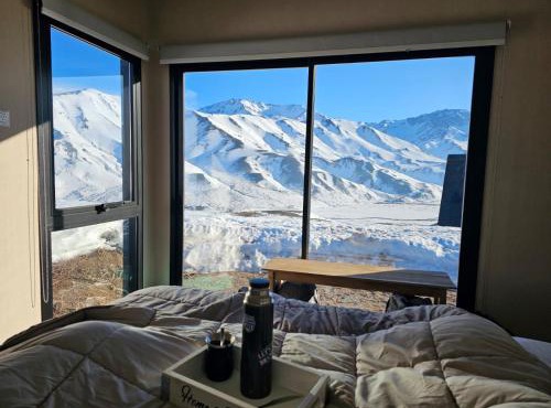 Summit Trip Winter Lodge in Los Molles