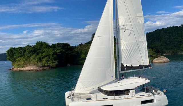 Sun-Kissed Sailing Adventure in Angra dos Reis from Rio de Janeiro to Paraty