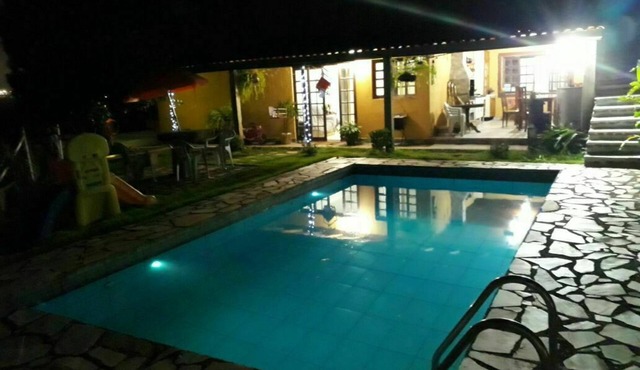 Well-structured country property 15 minutes from the center of Cotia. in Cotia