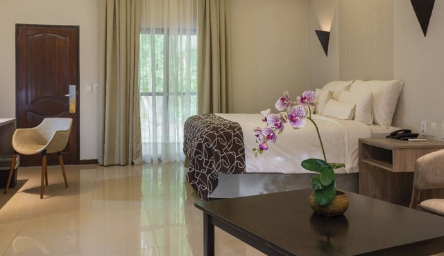 Yvy Hotel de Selva