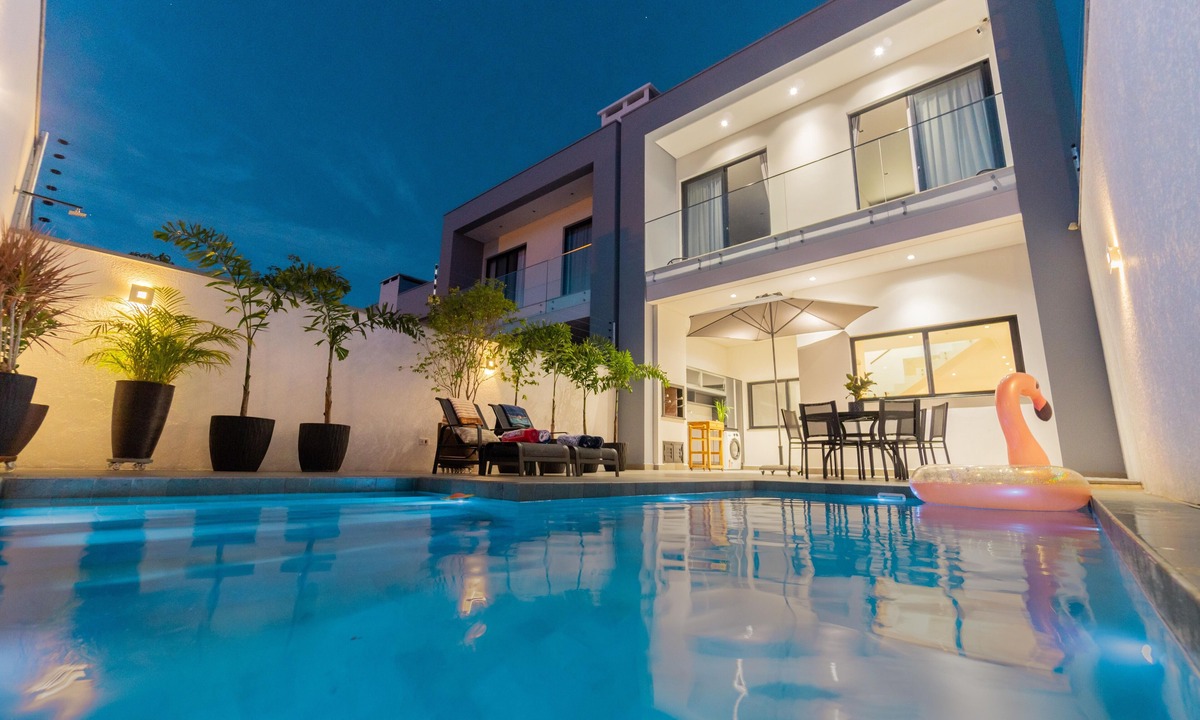 Foz do Iguacu Villa | Charming & Modern Villa with KING BED in the hear of Foz do Igua