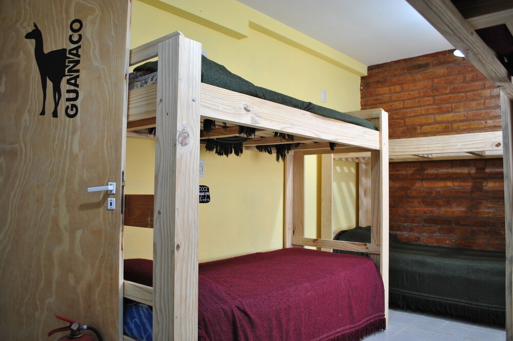 Las Grutas Hostel | Ruca Kiñe Hostel