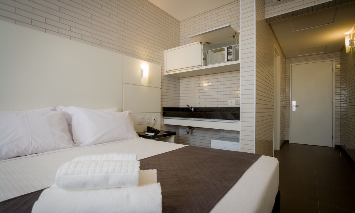 Bigorrilho Hotel | Hotel Confiance Barigui