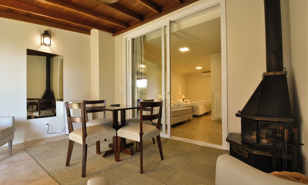 Dutra Hotel | Pousada Borô