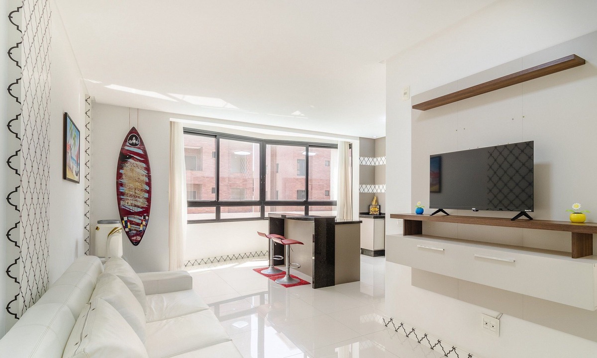 Nacoes Apartment | 1BR Apt w/Pool 650m From Beach Pdn0113