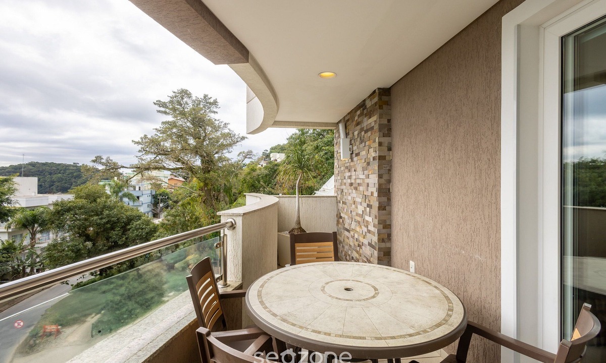 Centro Apartment | Sea View Apartment w Barbecue in Bombinhas Lga0201
