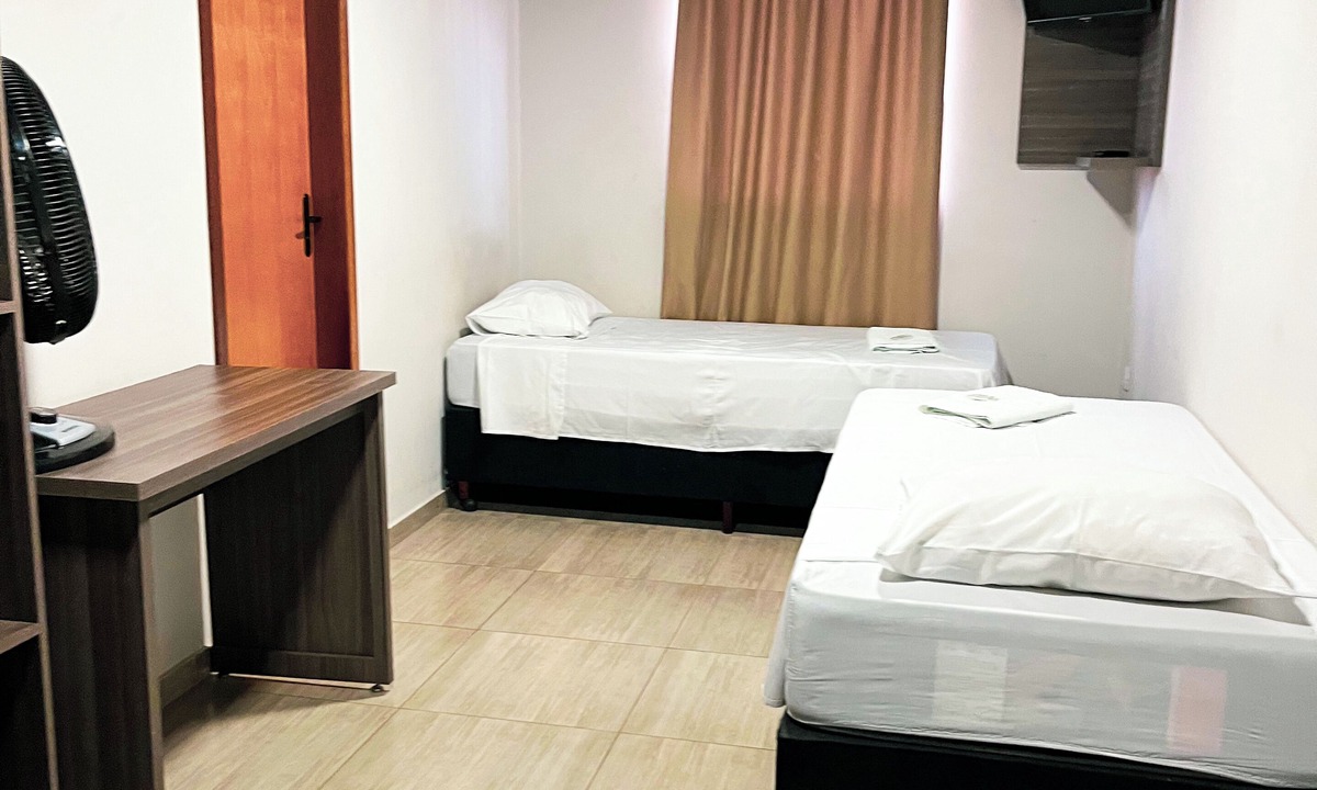 Telemaco Borba Hotel | Hotel ROF