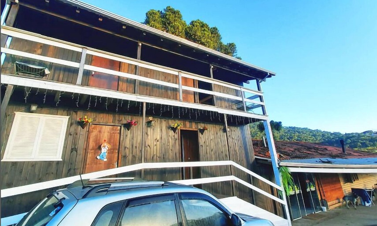 Bom Jardim da Serra Hotel | Pousada dos Papagaios