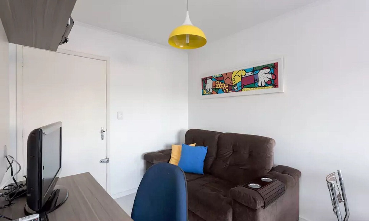 Cristo Redentor Apartment | Great studio, Bourbon Wallig Shopping Mall, Cristo Redentor and Conceição Hospitals. and