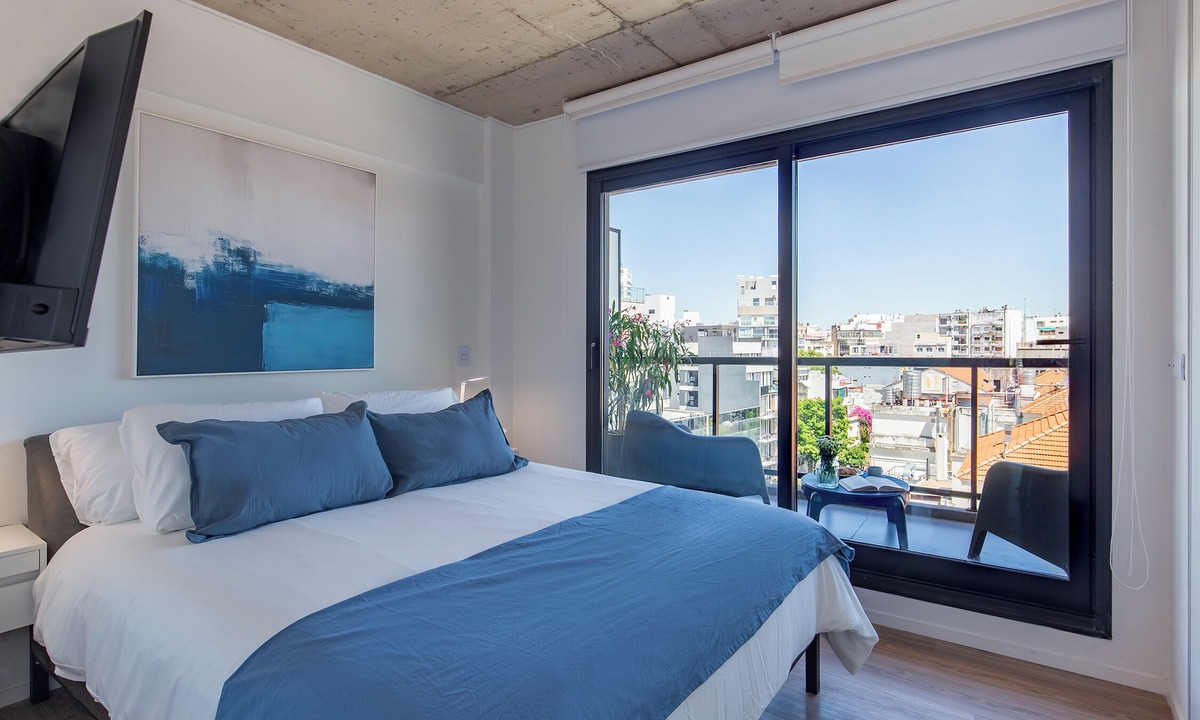Recoleta Apartment | Luxurious 2-bedroom apartment with AC, 1 GB Ultra Fast Wifi - Luxurious Mattress