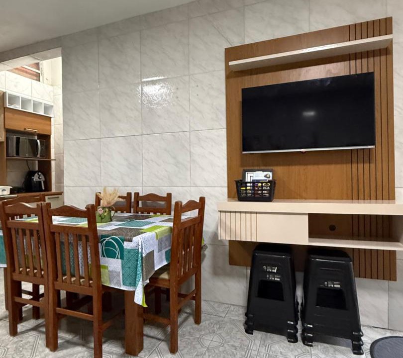 Centro House | Casa no Centro de Imbé com Estacionamento e Pátio