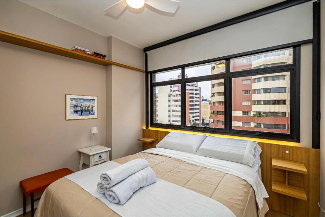 Batel Apartment | Comfortable apartment in the best of Soho Batel, with garage