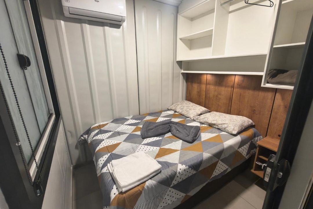 Ahu Apartment | Studio 2 com Estacionamento Ar Condicionado Quente e Frio perto de tudo