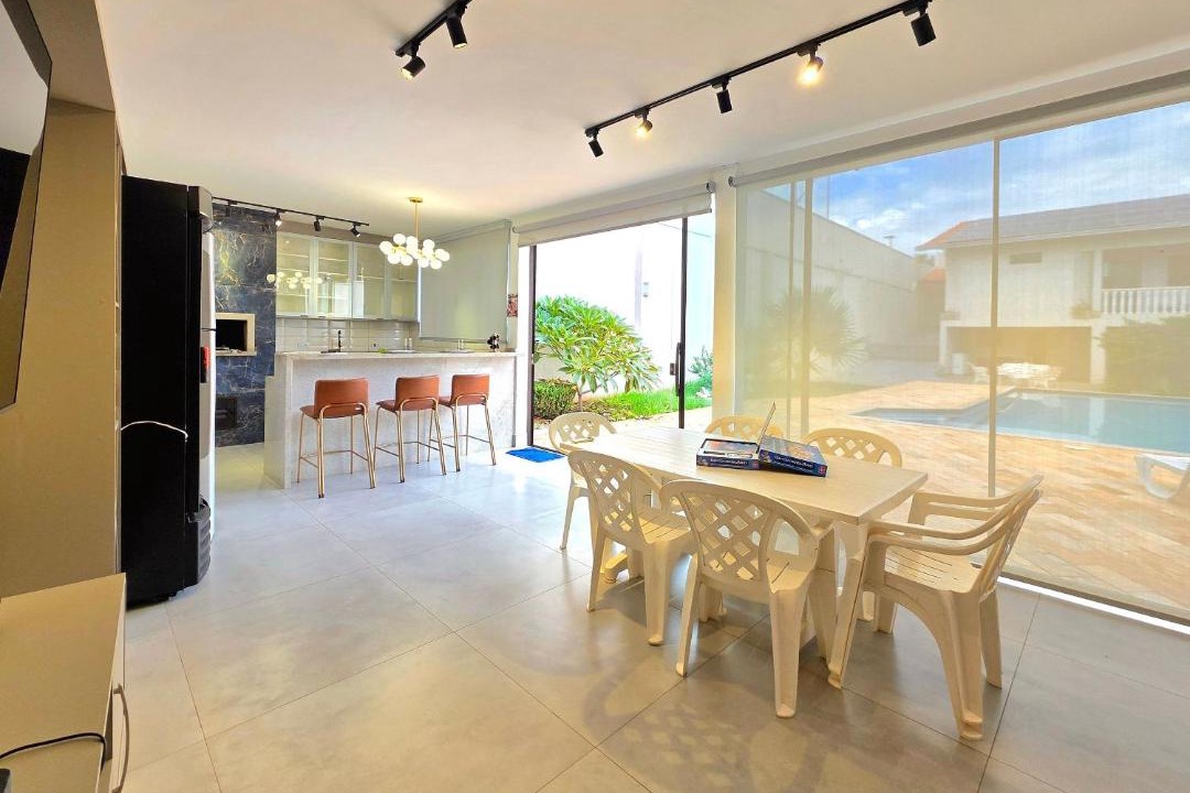 Foz do Iguacu House | Casa 4 Quartos em Bairro Nobre 10 min Centro