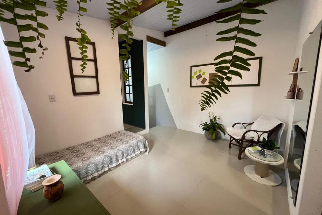 Muquem Bed & Breakfast | Hostel Feminino e Guest House Encanto da Paty, com acolhimento, natureza e boas histórias