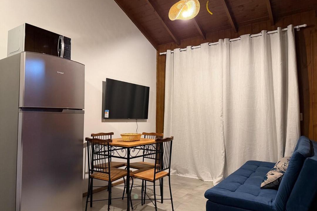 Carianos House | Seu aconchego na ilha da magia!