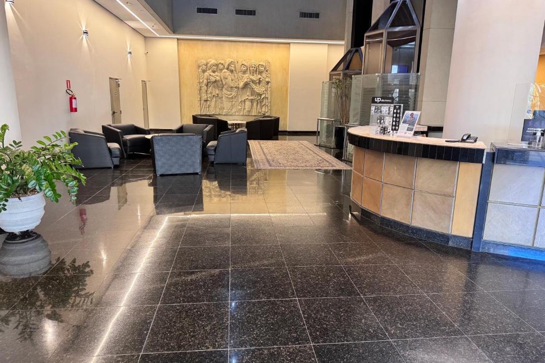 Centro Apartment | Luix Londrina Flat 505, 43 m2, QS, ar quente e frio, c garagem