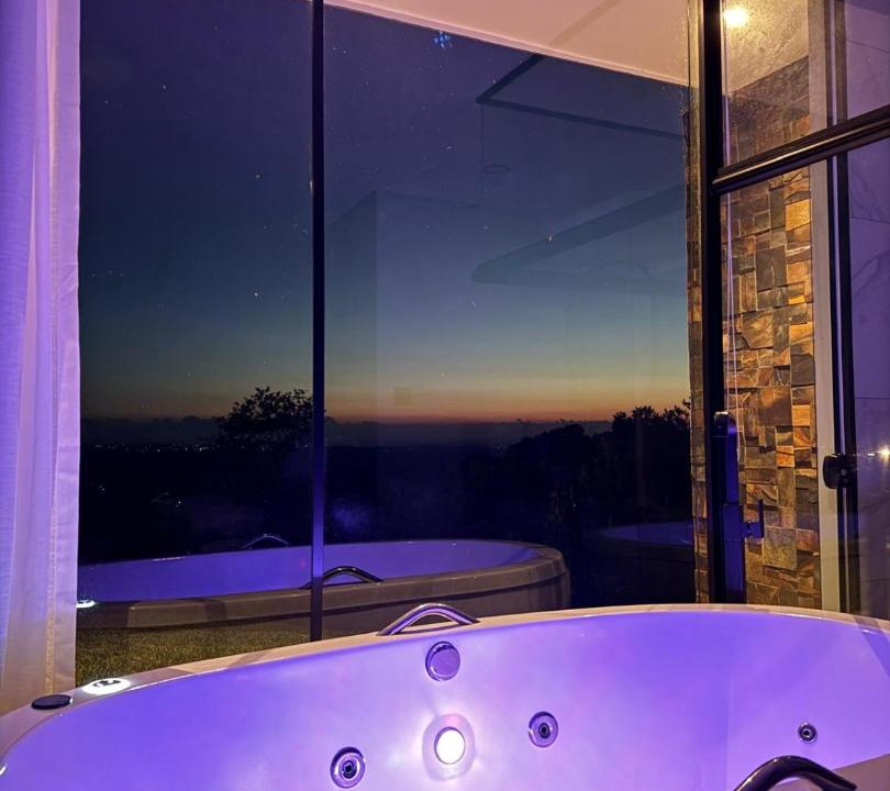 Santa Cruz do Sul House | Lúmina Colina - Cabana romântica com hidromassagem