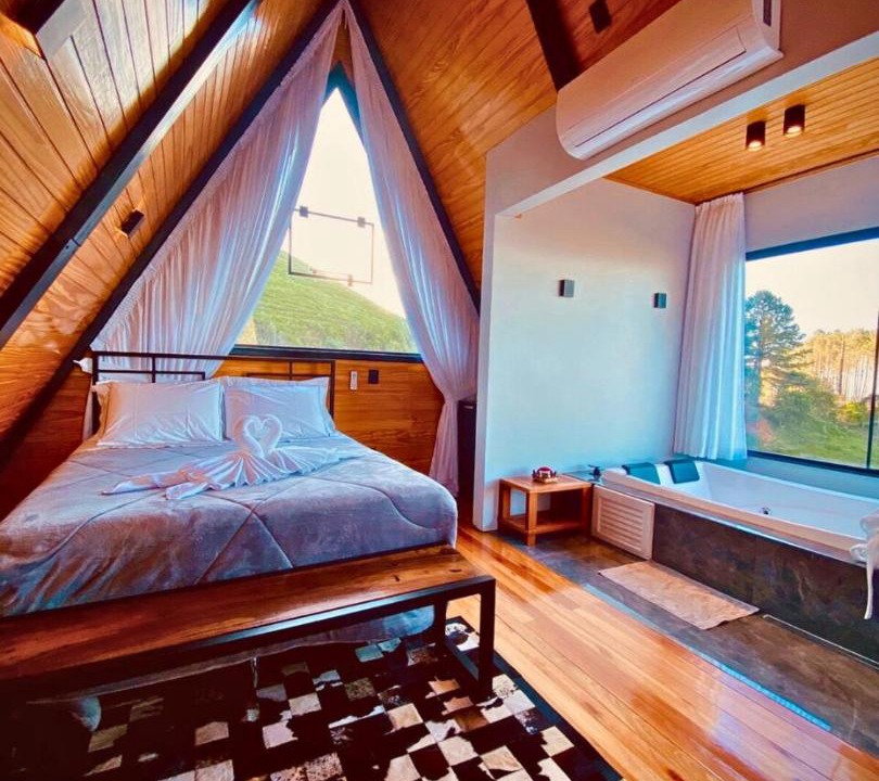 Bom Retiro Ski Chalet | Chalé Romântico Serra Catarinense Hidro e Lareira