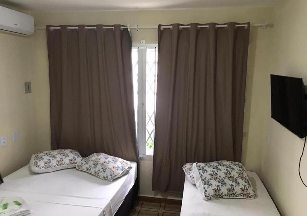 Praia da Armacao do Itapocoroi Hotel | Pousada Recanto Penha
