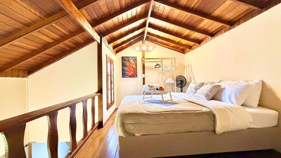 Bairro Canedos Ski Chalet | Haras Nashville - Chalé 16 - Espaço Aves
