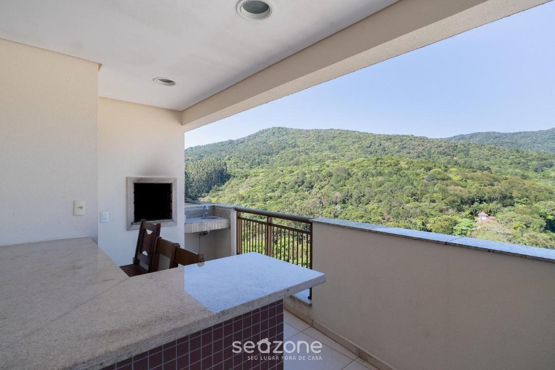 Florianopolis Apartment | Studio w/BBQ 750m from the UFSC - PST1409