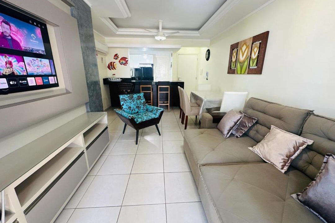 Capao da Canoa Apartment | Ótima Localização! Apartamento De Frente No Centro De Capão Da Canoa