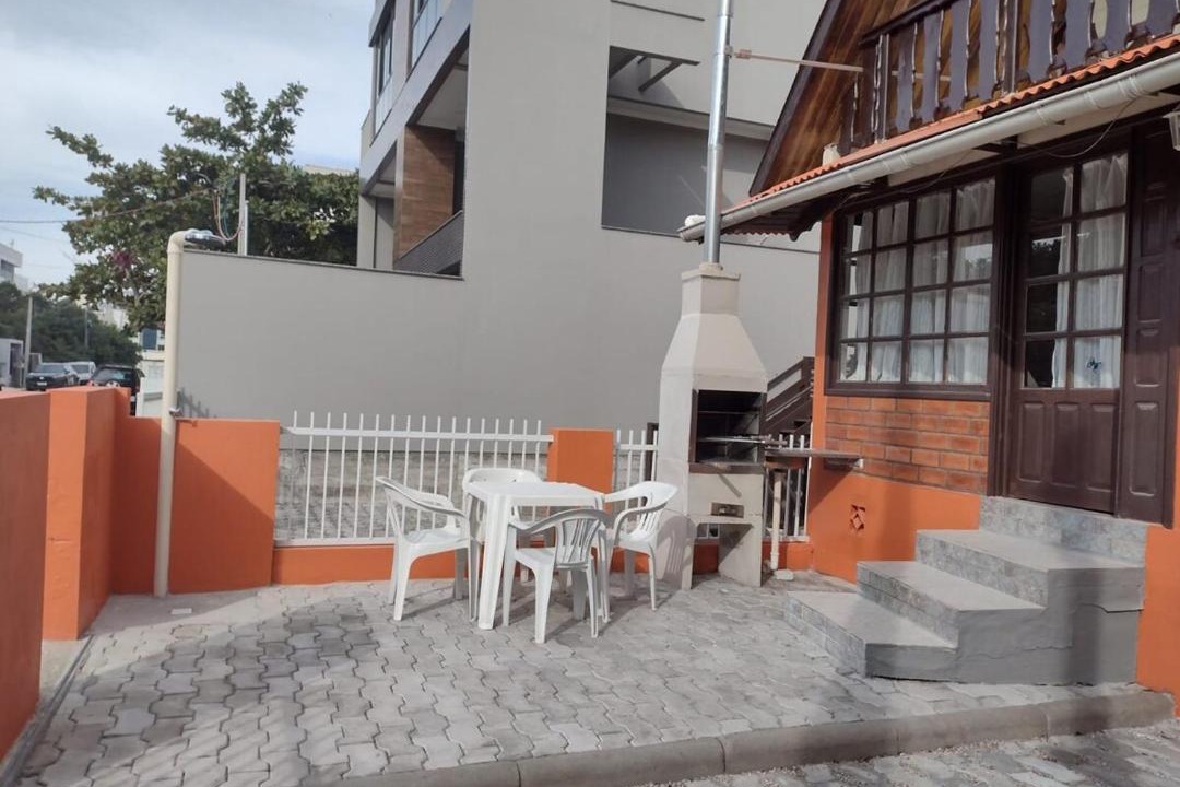 Canto Grande Apartment | Apartamento estilo chalé - Enxaimel
