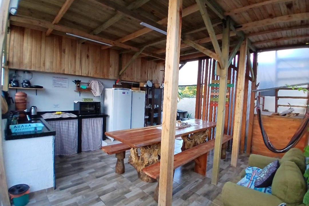 Meia Praia House | Cabana e Hospedaria La Casita `MALOCA`