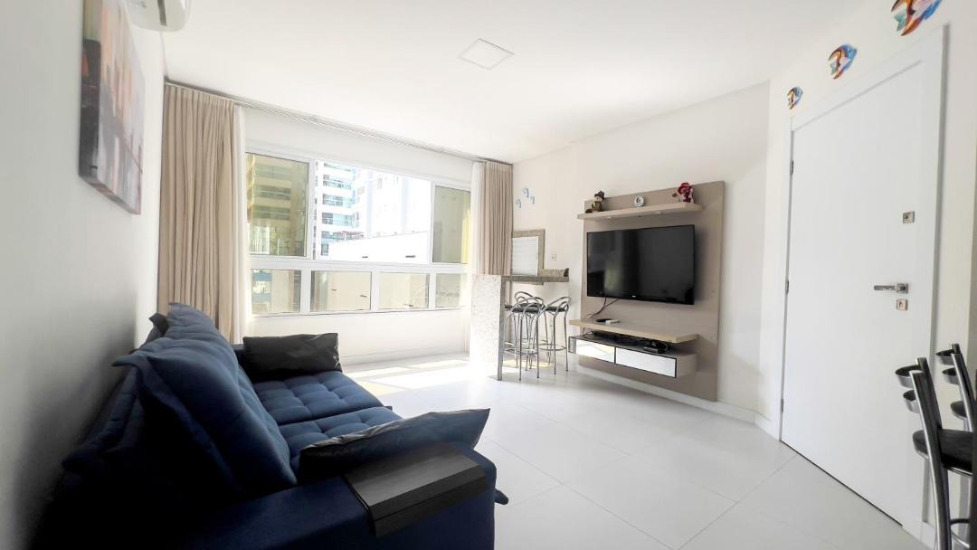 Andorinha Apartment | Apartamento 2 dormitórios a 300 metros do mar na Meia Praia - Itapema-sc