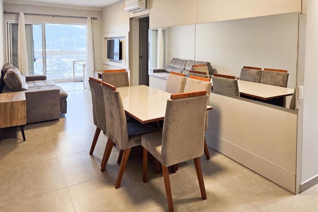 Rocio Pequeno Apartment | Apto Climatizado c/Sacada e Churrasqueira KN0522