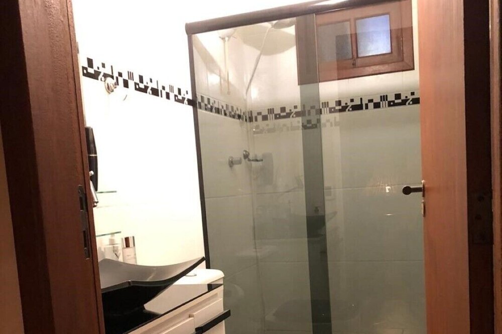 Photo of Bathroom in Imbituba