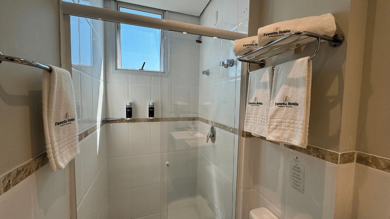 Photo of Bathroom in Serraria