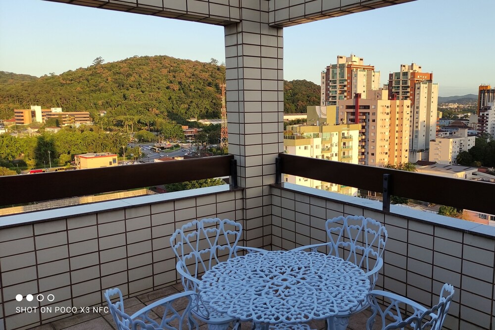 Photo of Patio Balcony in America